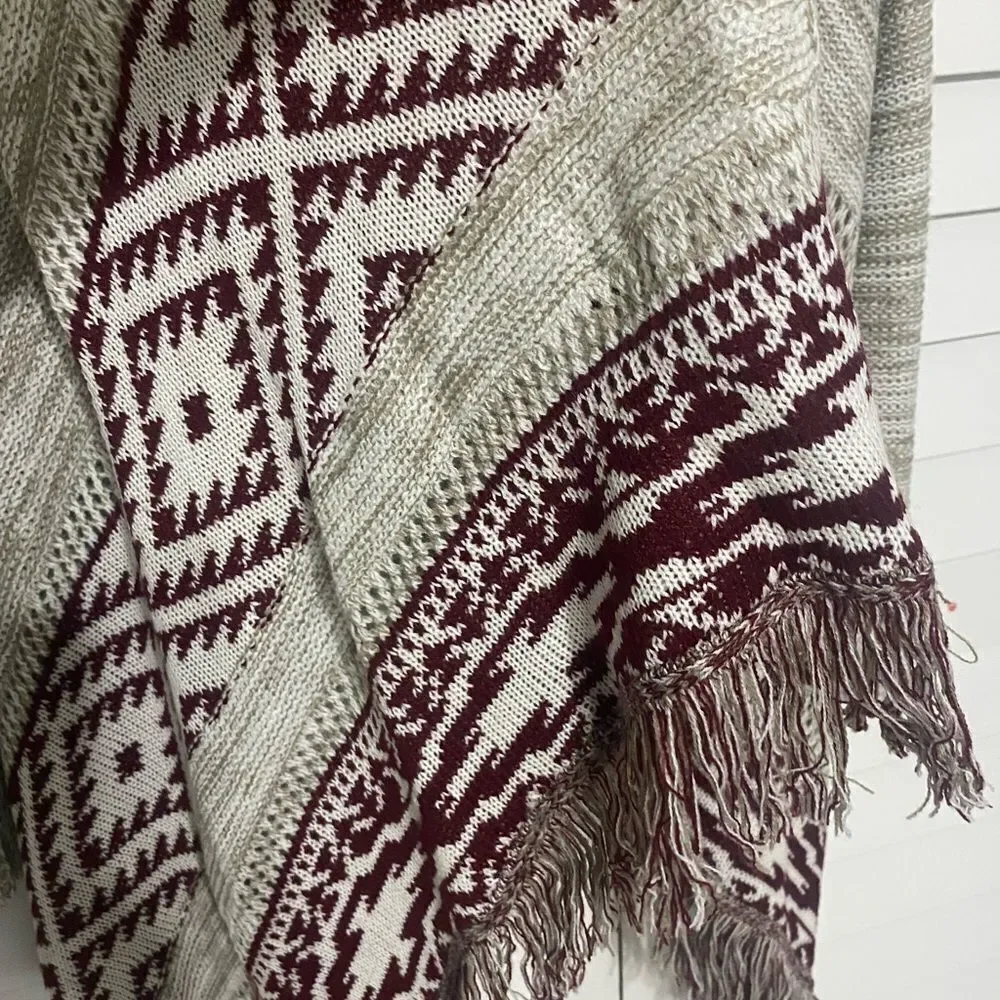 Women's Beige and Burgundy Patterned Sweater - Picture 3 of 6